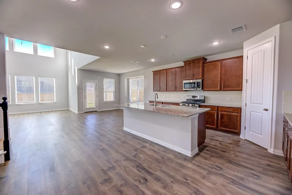 1012 Rosebay Drive Justin, TX 76247