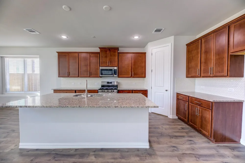 1012 Rosebay Drive Justin, TX 76247