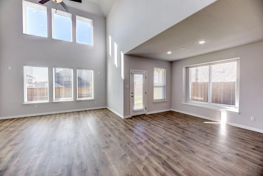 1012 Rosebay Drive Justin, TX 76247