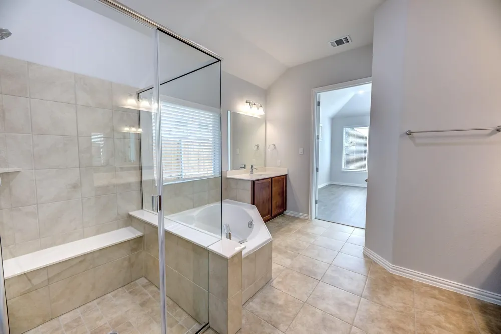 1012 Rosebay Drive Justin, TX 76247