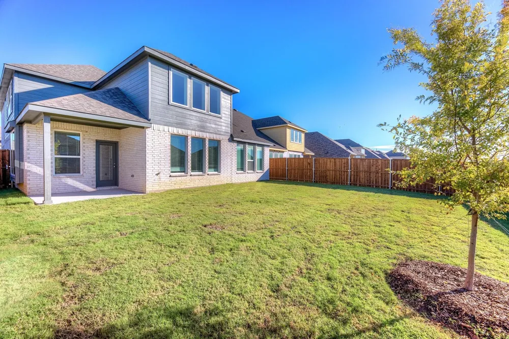 1012 Rosebay Drive Justin, TX 76247