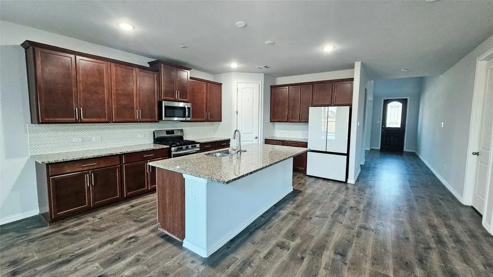 1012 Rosebay Drive Justin, TX 76247