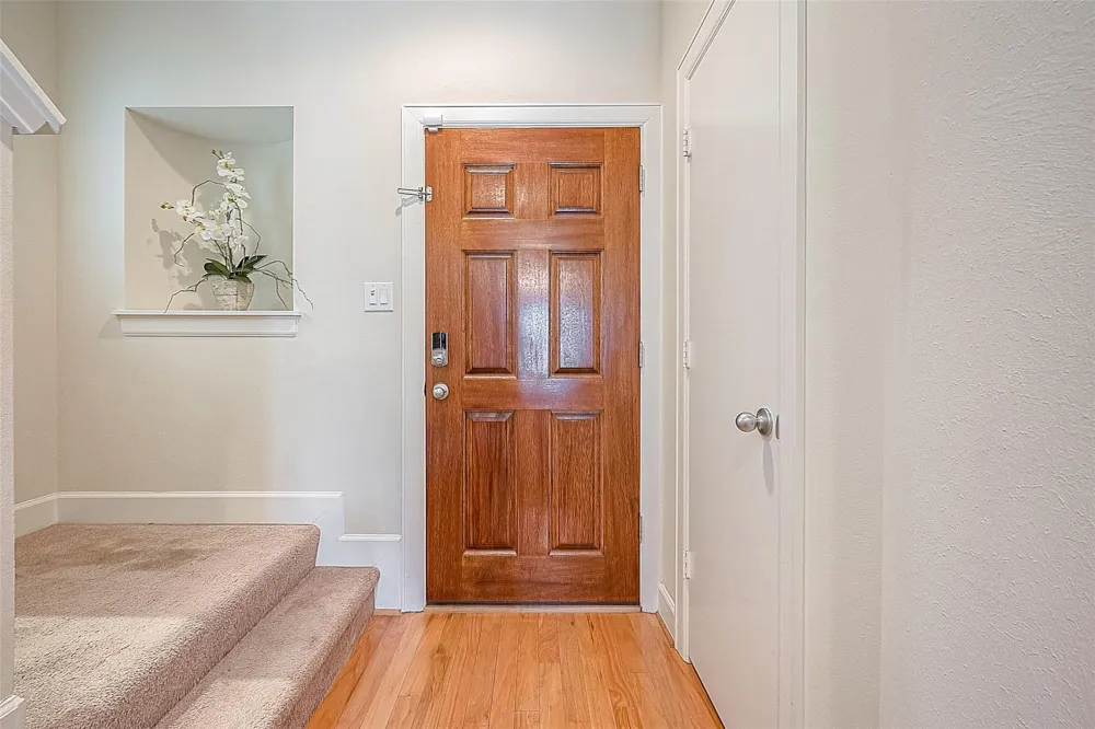 3733 Main Poplar Drive Houston, TX 77025