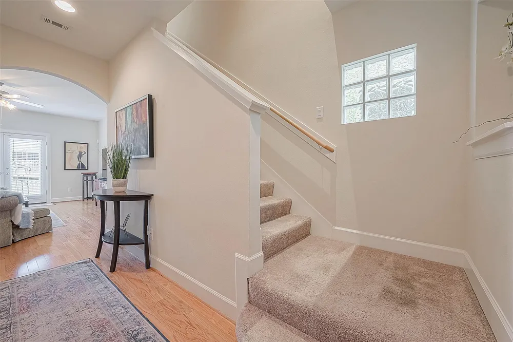 3733 Main Poplar Drive Houston, TX 77025