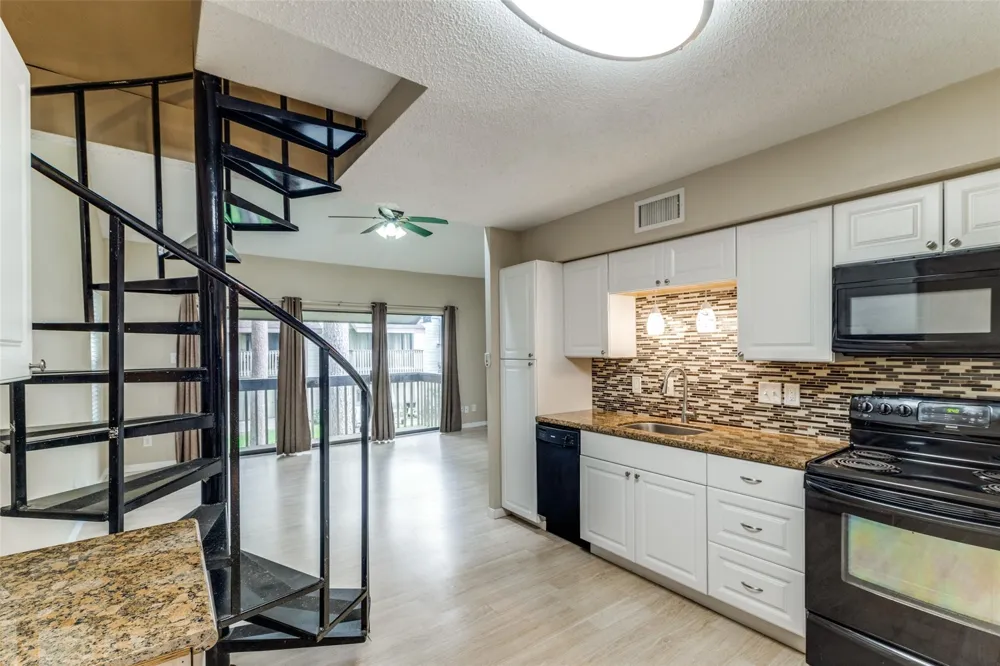 12900 Walden Road #104A Montgomery, TX 77356