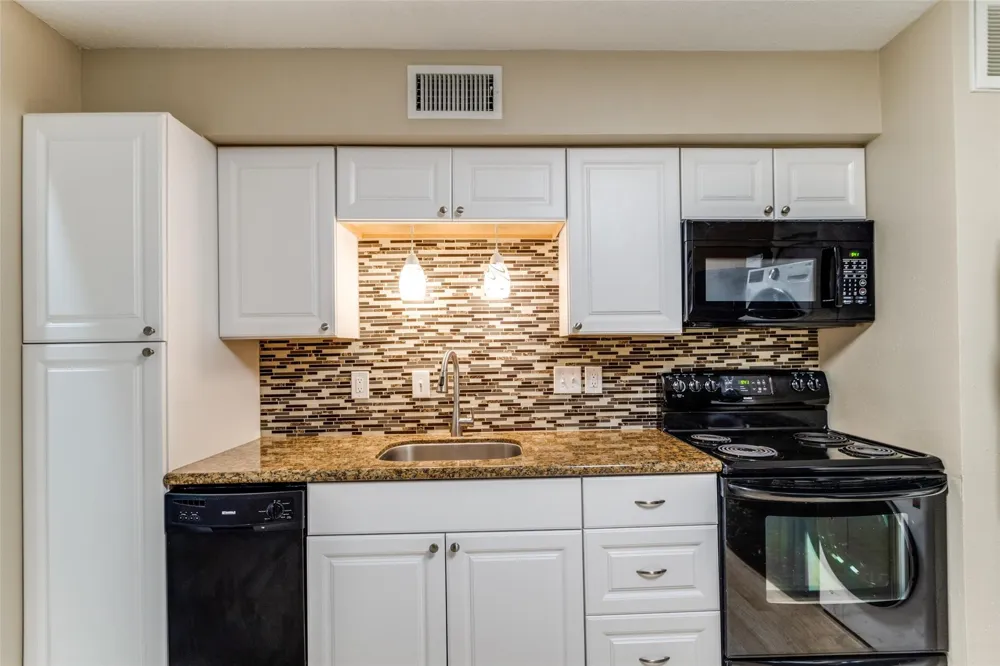 12900 Walden Road #104A Montgomery, TX 77356