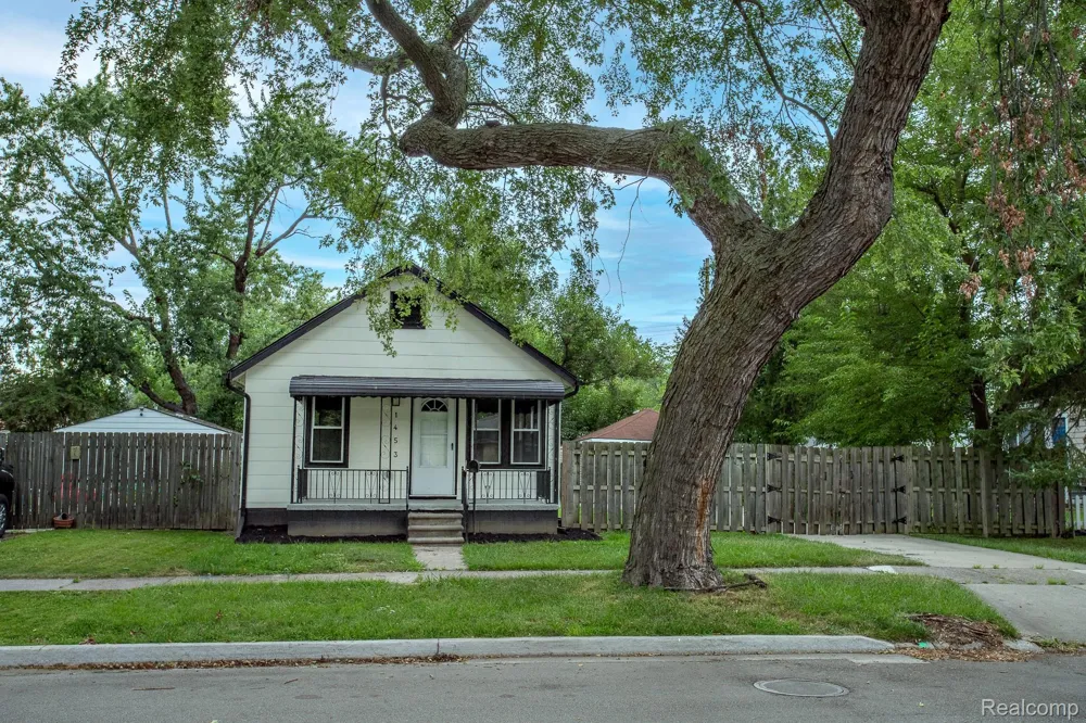 1453 Camden Street Ferndale City, MI 48220