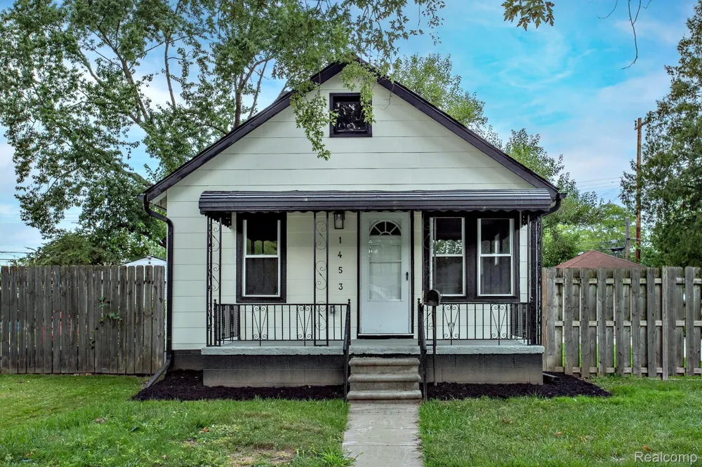 1453 Camden Street Ferndale City, MI 48220