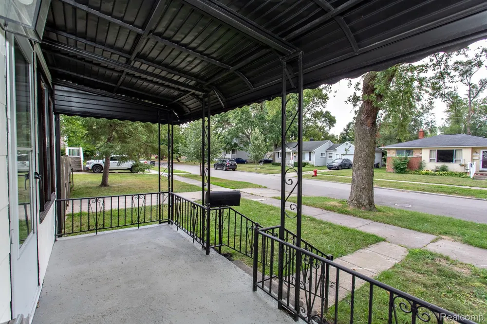 1453 Camden Street Ferndale City, MI 48220