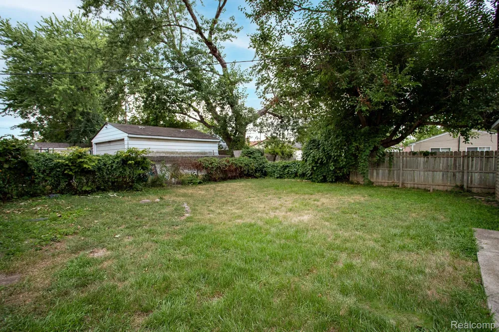 1453 Camden Street Ferndale City, MI 48220