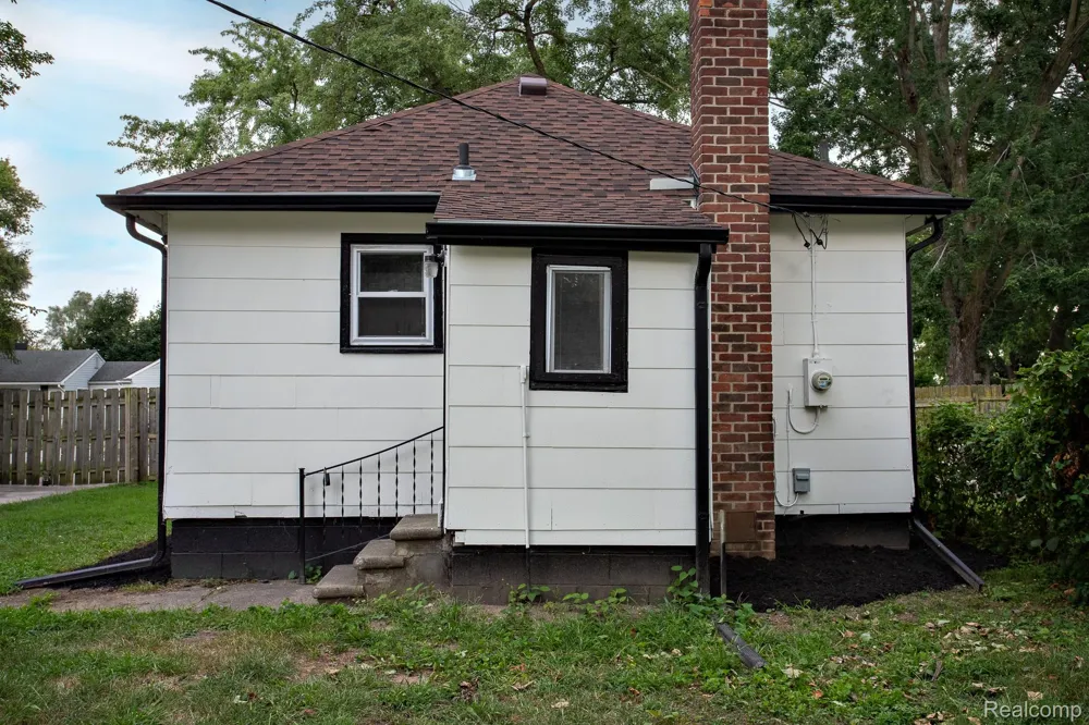 1453 Camden Street Ferndale City, MI 48220