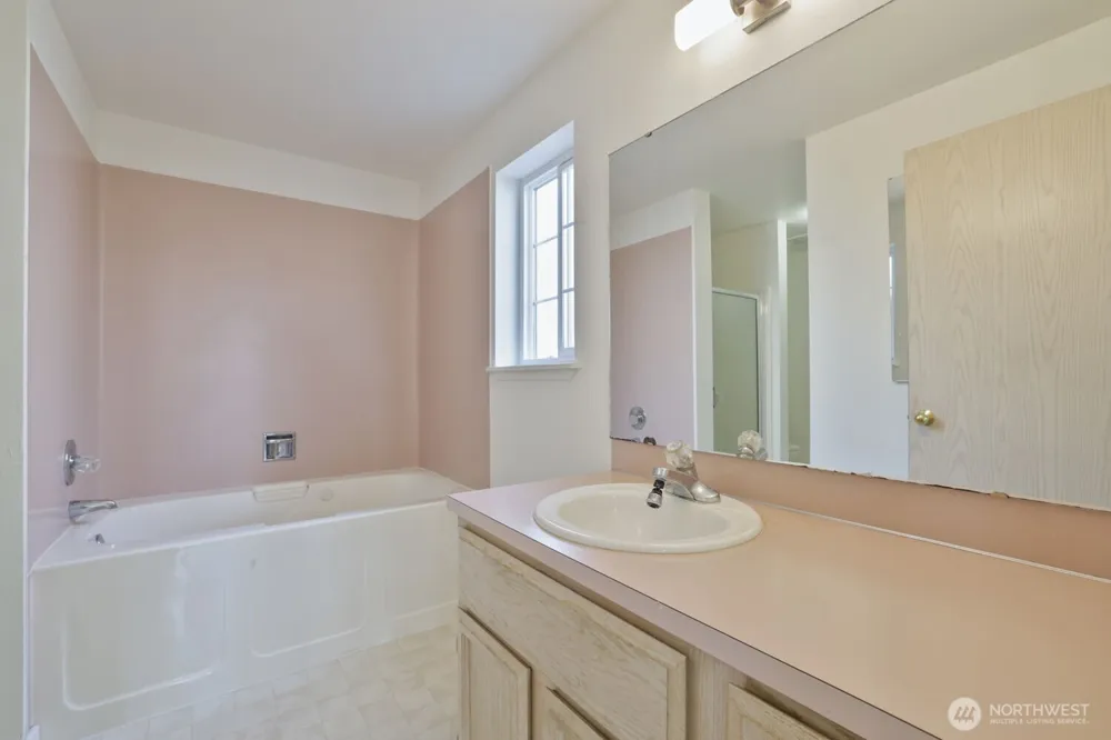 2812 179th Place NE #243 Marysville, WA 98271
