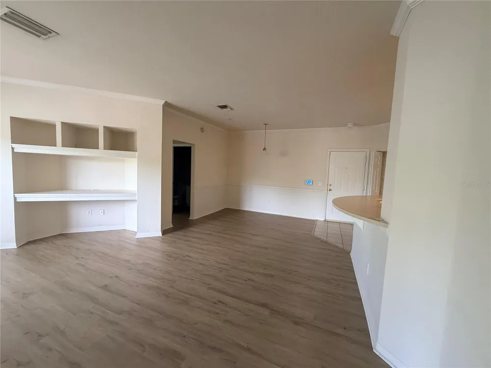 3621 CONROY ROAD #732 Orlando, FL 32839