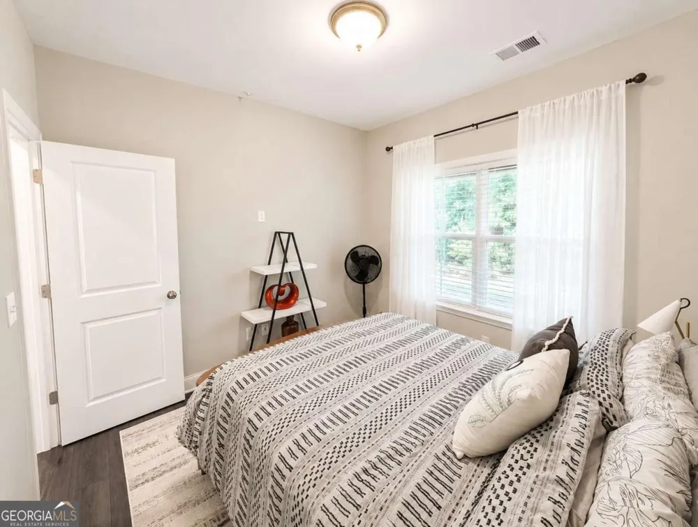 144 Boxcar WAY SE Smyrna, GA 30080