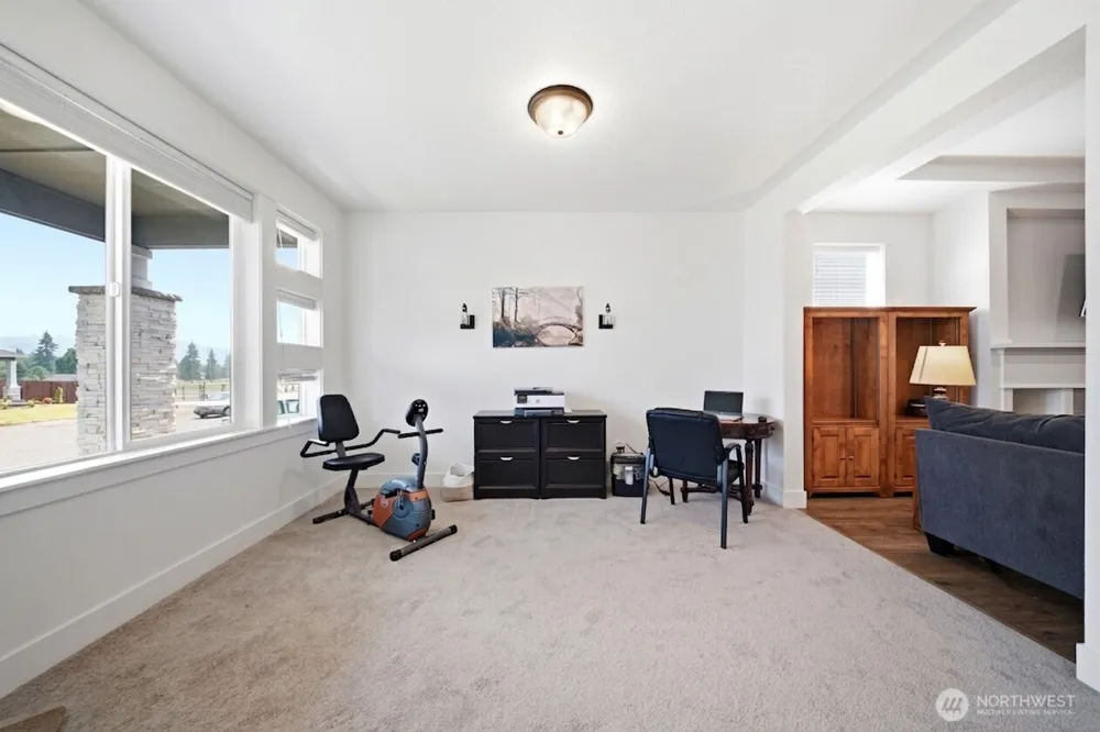 2012 Fairway Drive Kelso, WA 98626
