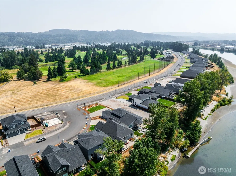 2012 Fairway Drive Kelso, WA 98626