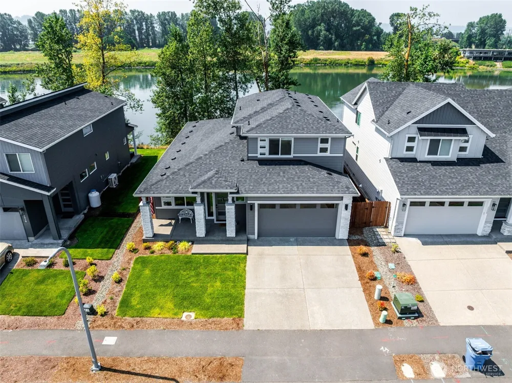 2012 Fairway Drive Kelso, WA 98626
