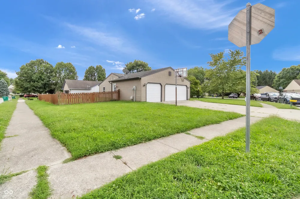 371 Watercrest Way Avon, IN 46123