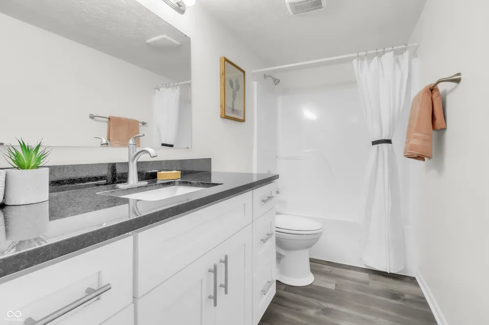 371 Watercrest Way Avon, IN 46123