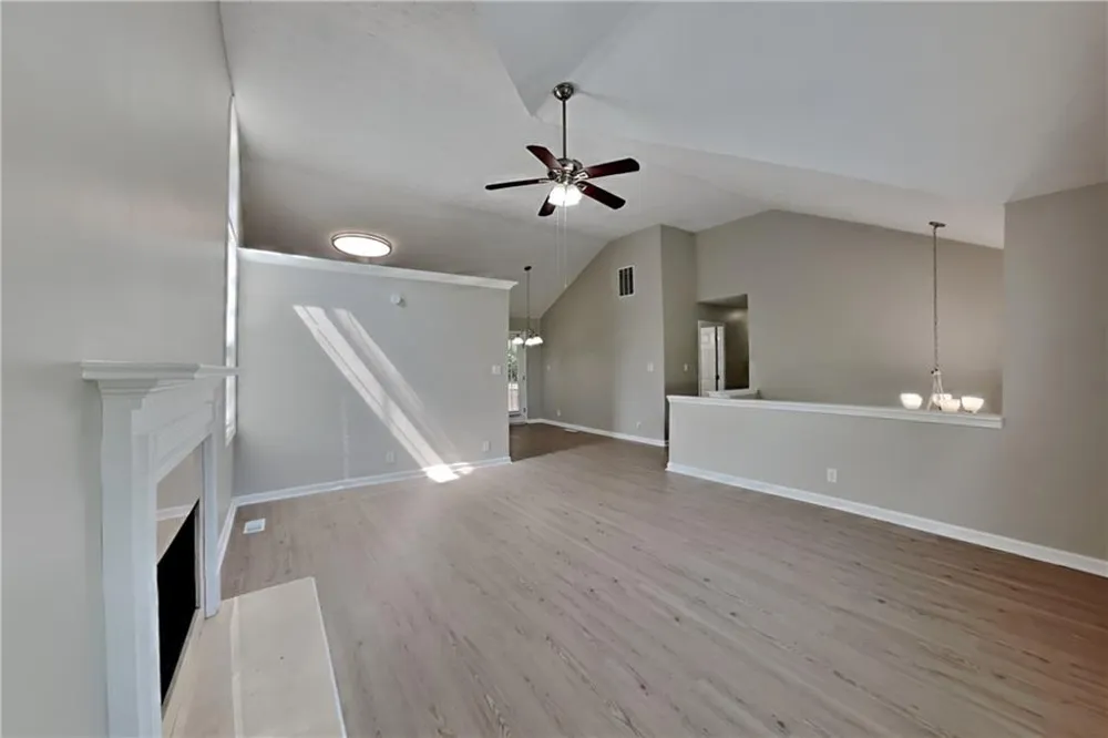 4602 Shay Terrace Buford, GA 30519