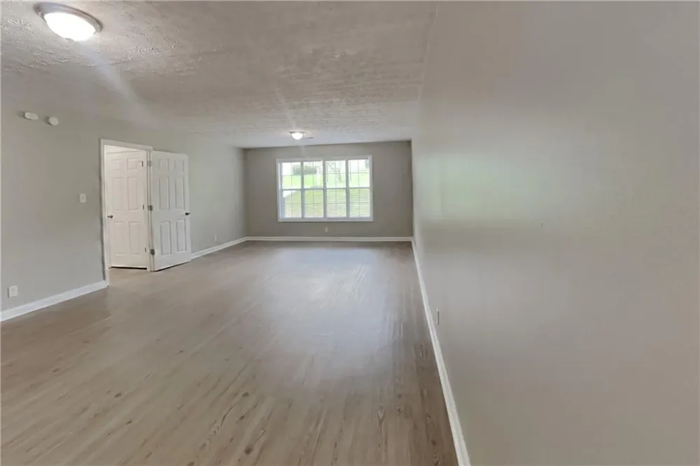 4602 Shay Terrace Buford, GA 30519