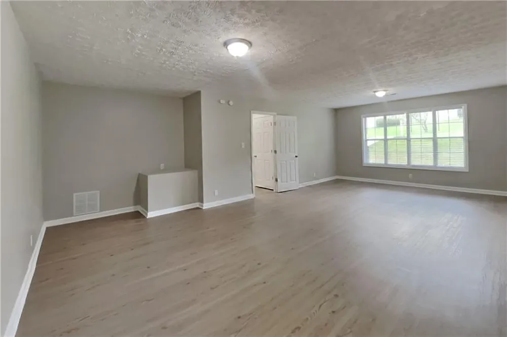 4602 Shay Terrace Buford, GA 30519