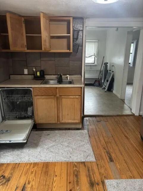 1262 W Langeland Avenue Muskegon, MI 49442