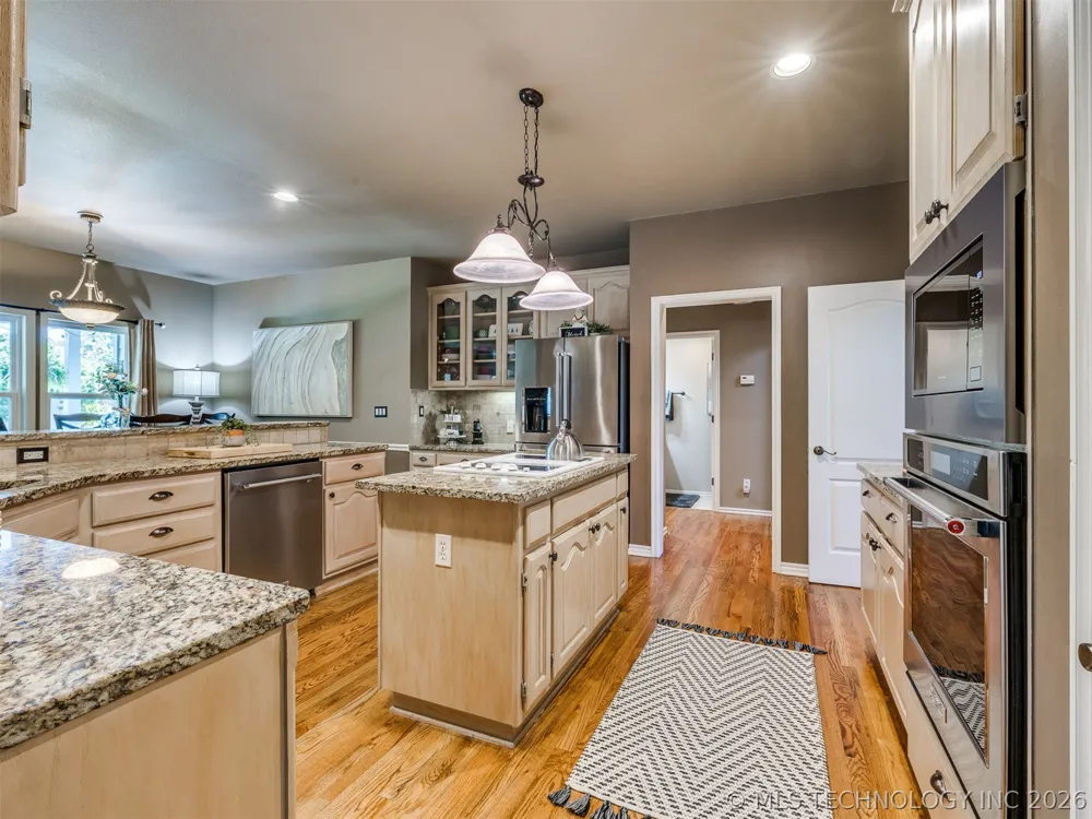 8335 S 70th EastAvenue E Tulsa, OK 74133