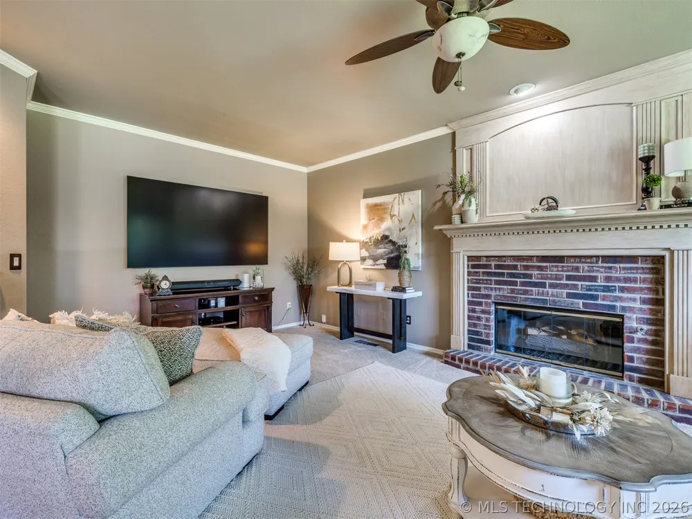 8335 S 70th EastAvenue E Tulsa, OK 74133