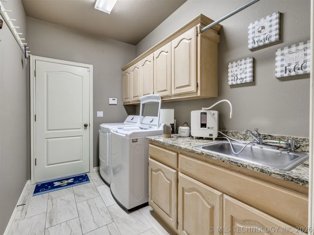 8335 S 70th EastAvenue E Tulsa, OK 74133