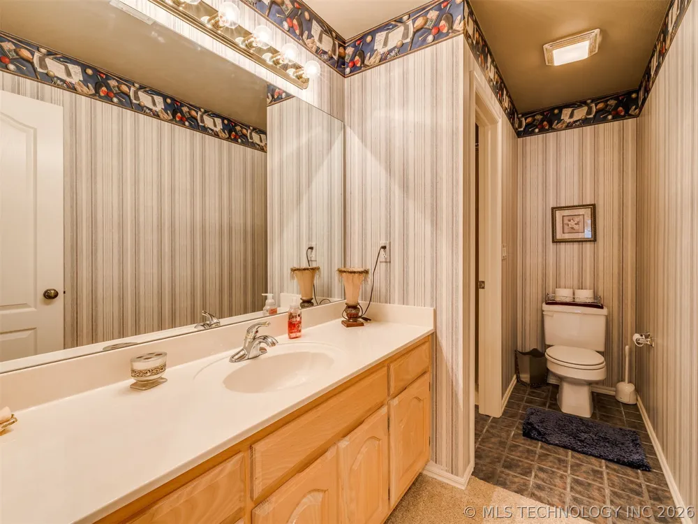 8335 S 70th EastAvenue E Tulsa, OK 74133