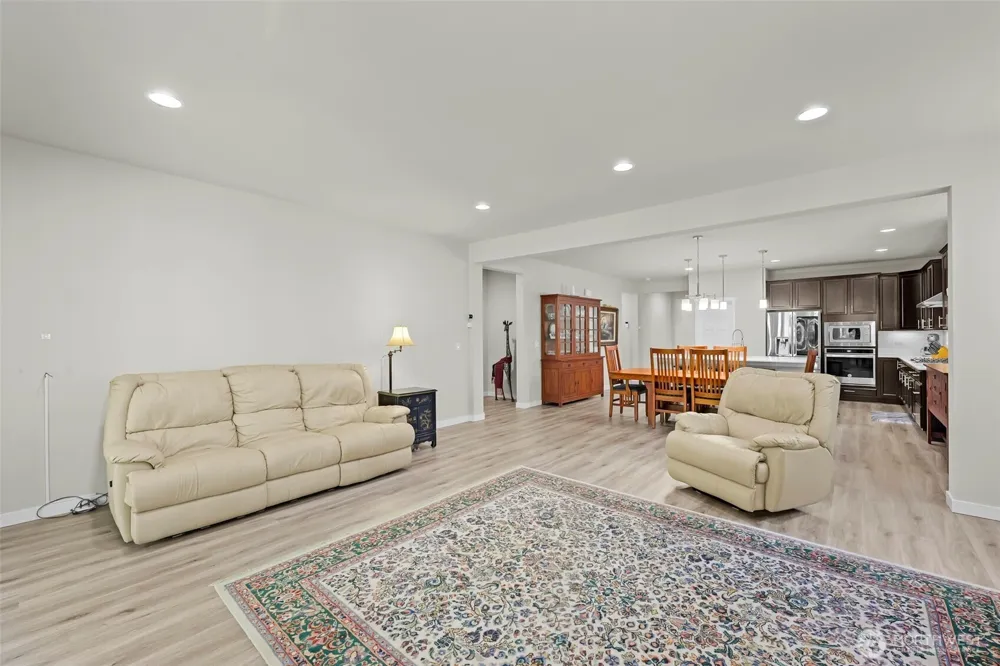 4956 Castleton Road SW Port Orchard, WA 98367
