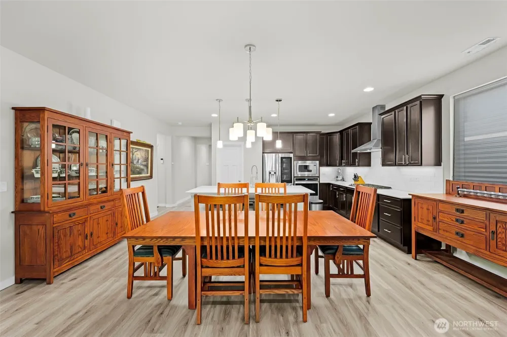 4956 Castleton Road SW Port Orchard, WA 98367