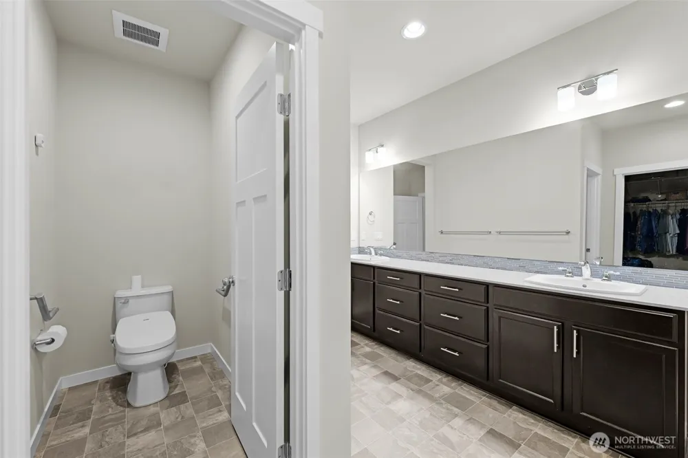 4956 Castleton Road SW Port Orchard, WA 98367
