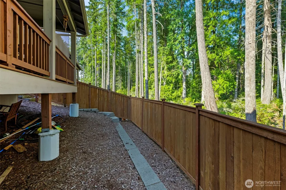 4956 Castleton Road SW Port Orchard, WA 98367