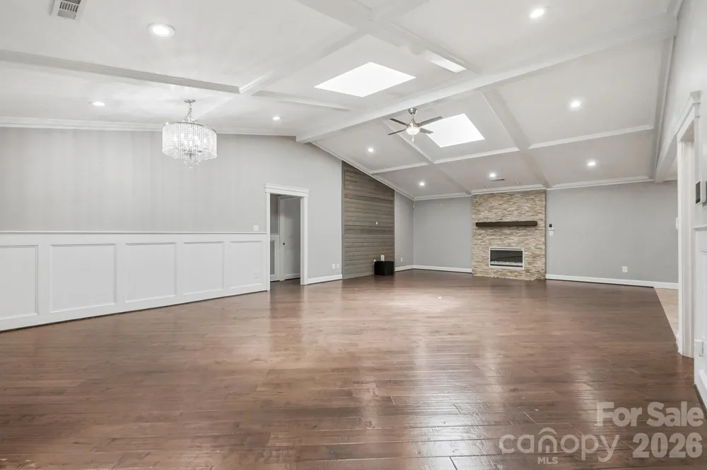 14010 Mareshead Lane Matthews, NC 28105