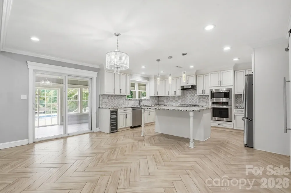 14010 Mareshead Lane Matthews, NC 28105