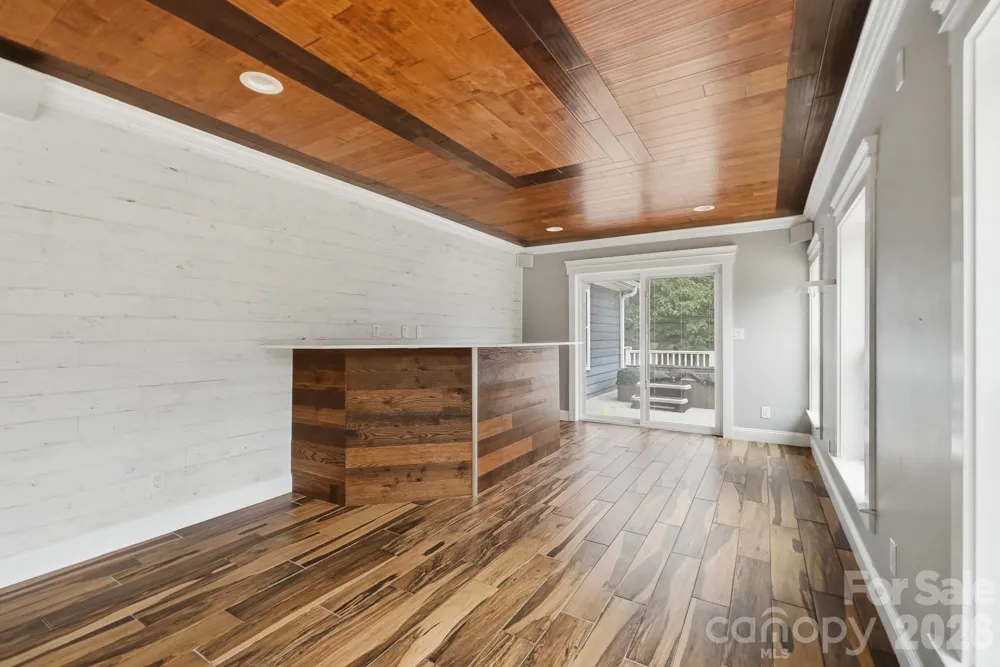 14010 Mareshead Lane Matthews, NC 28105