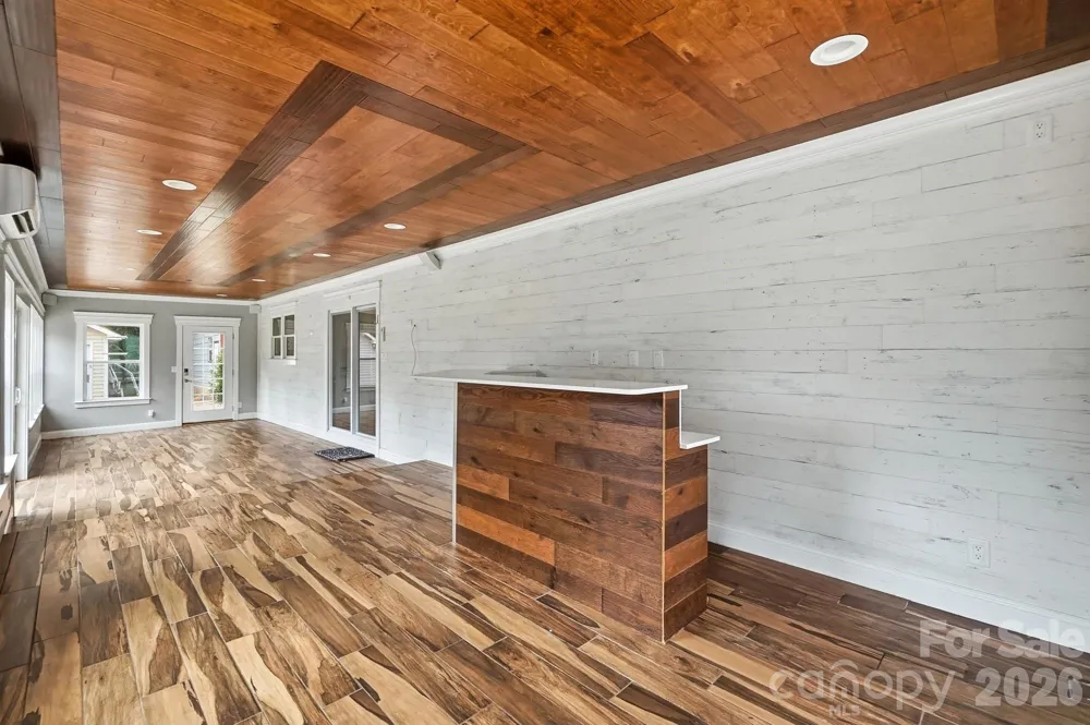 14010 Mareshead Lane Matthews, NC 28105
