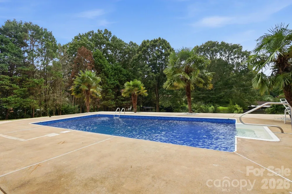 14010 Mareshead Lane Matthews, NC 28105