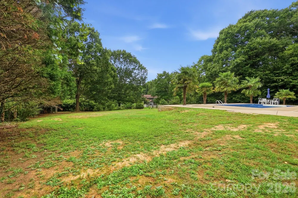 14010 Mareshead Lane Matthews, NC 28105