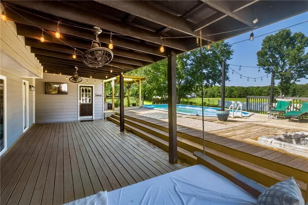 365 Timber Mill Circle Carrollton, GA 30116