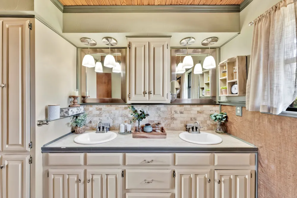 8727 S Fm 69 Como, TX 75431