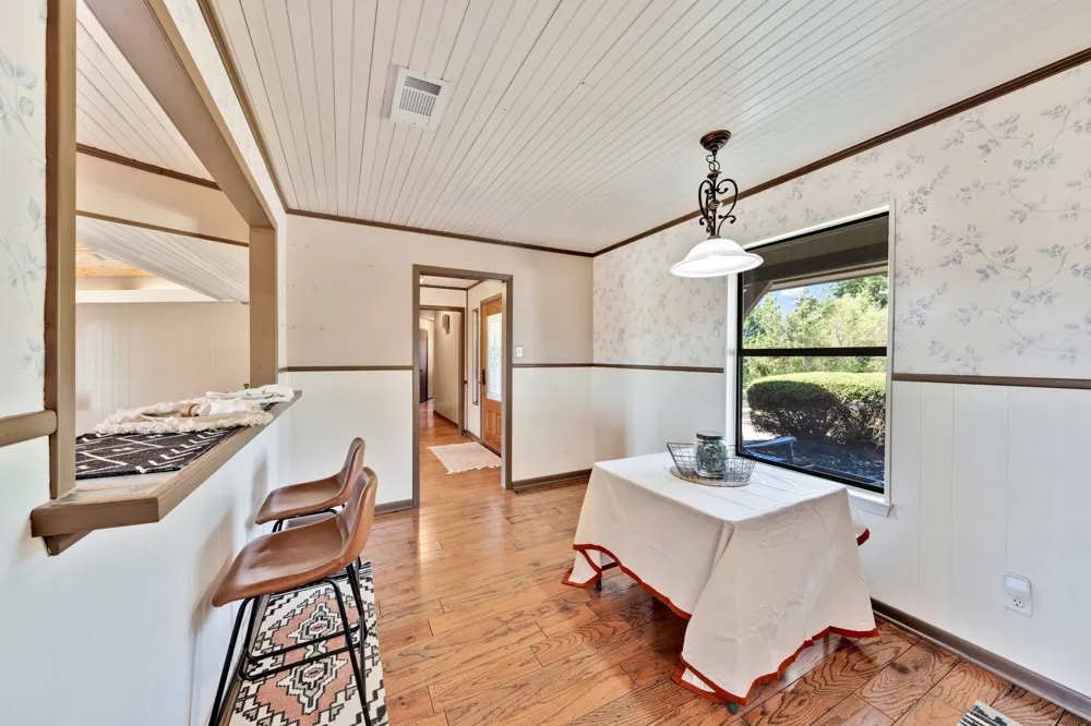 8727 S Fm 69 Como, TX 75431