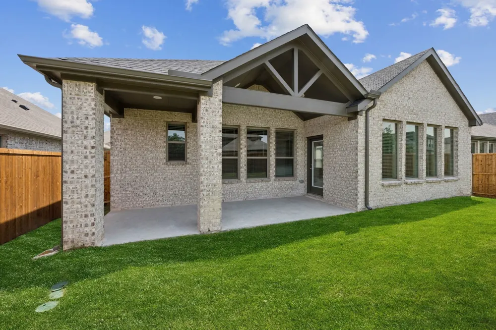 3207 Azalea Lane Gunter, TX 75058