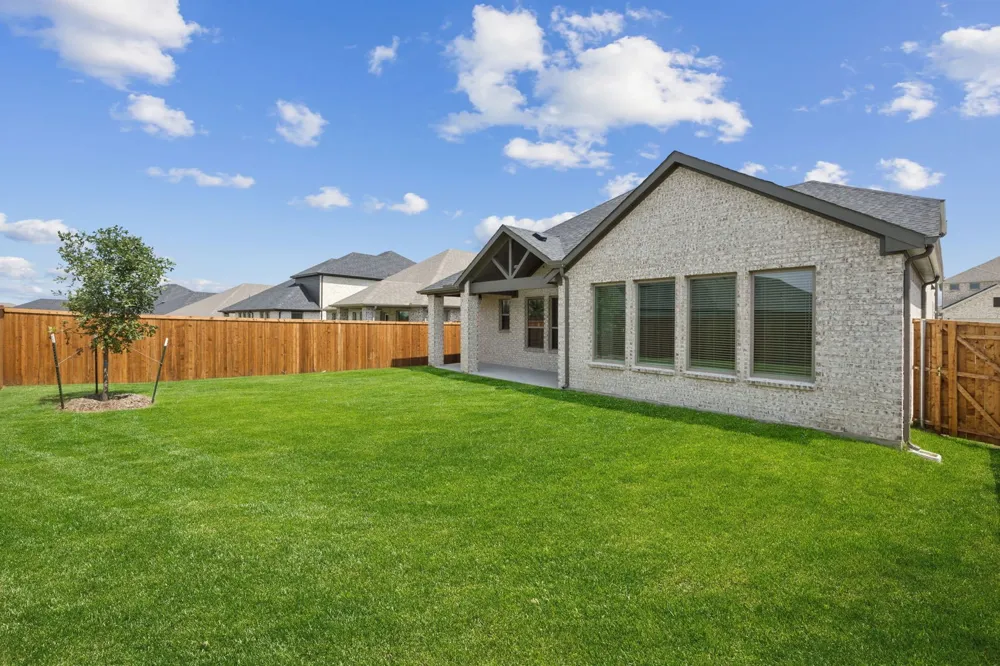 3207 Azalea Lane Gunter, TX 75058