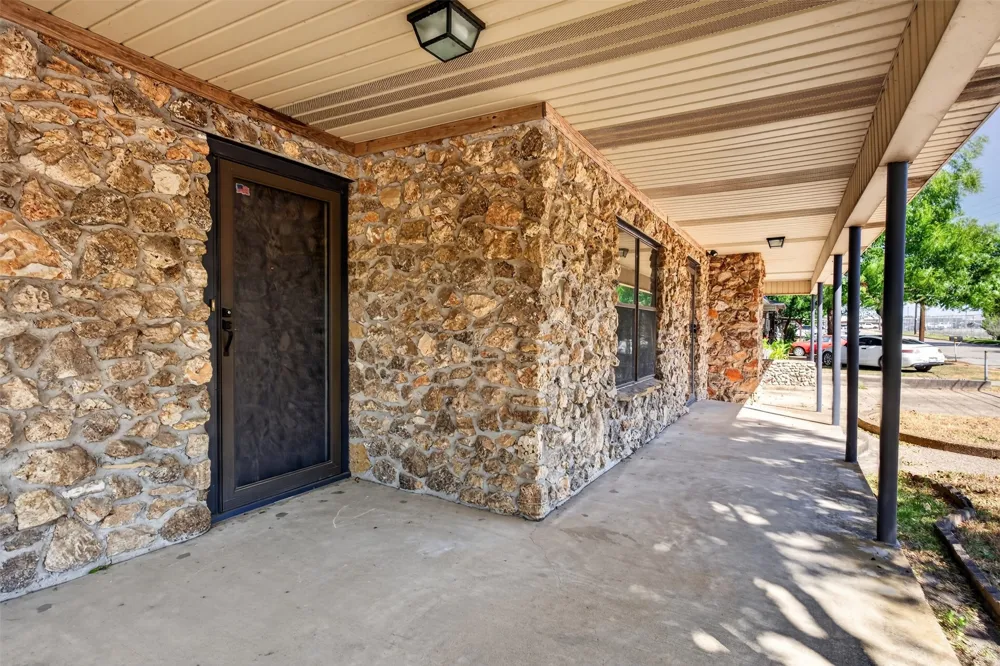 702 Rita Street Lacy Lakeview, TX 76705