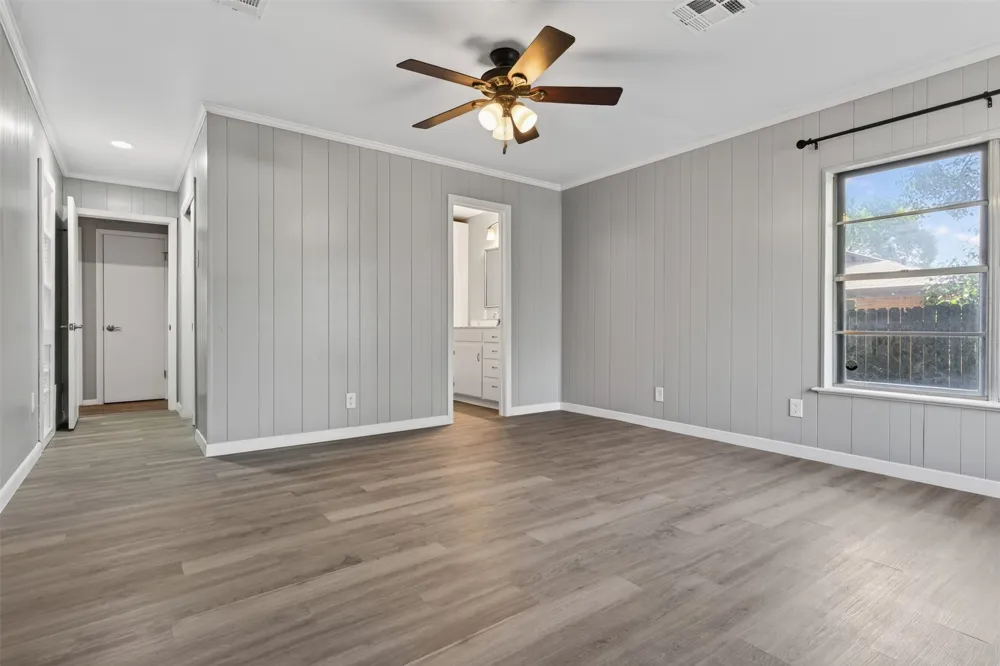 702 Rita Street Lacy Lakeview, TX 76705
