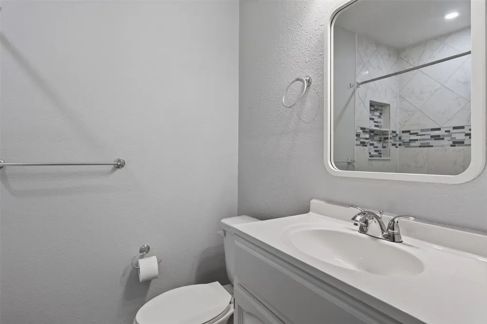 702 Rita Street Lacy Lakeview, TX 76705