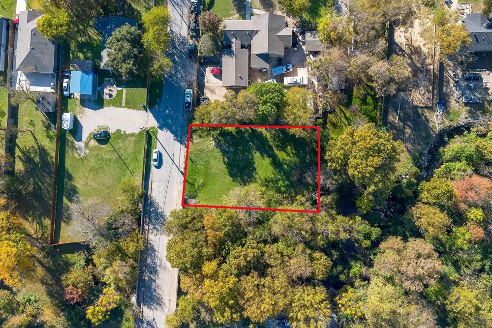 1815 Kingsley Drive Dallas, TX 75216